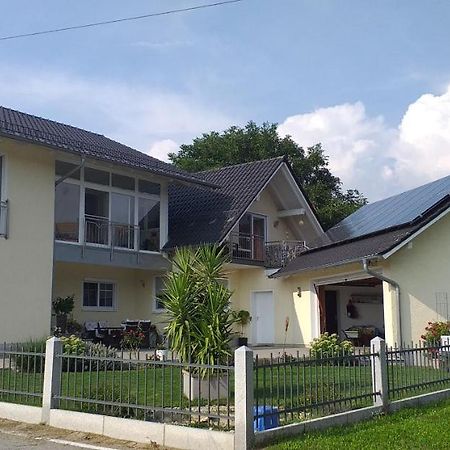 Bei Den Geissens Daire Aldersbach Dış mekan fotoğraf