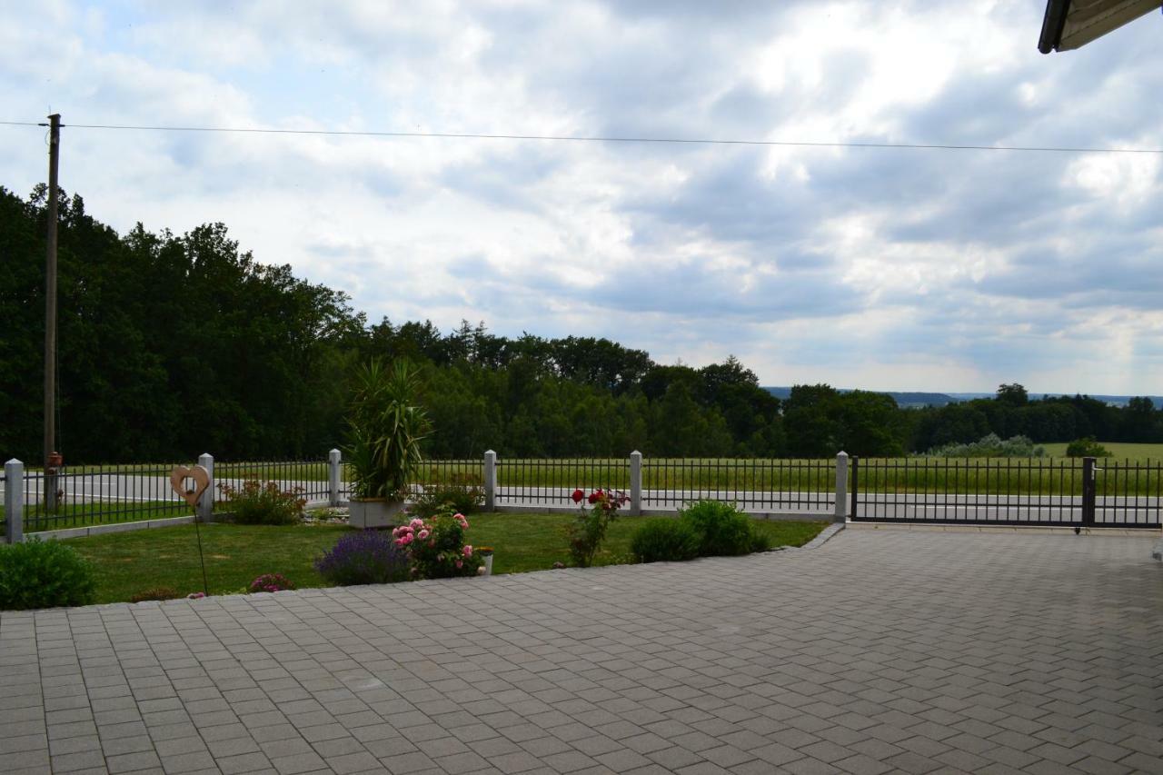 Bei Den Geissens Daire Aldersbach Dış mekan fotoğraf